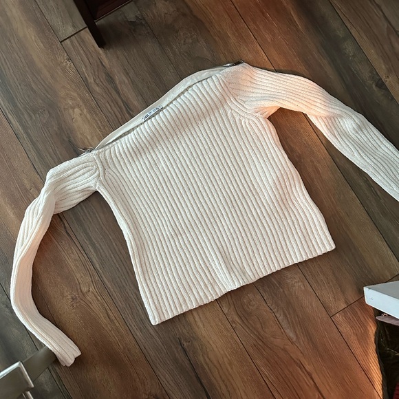 Zara Cream Off-the-Shoulder Sweater with Ribbed Knit - Picture 6 of 6